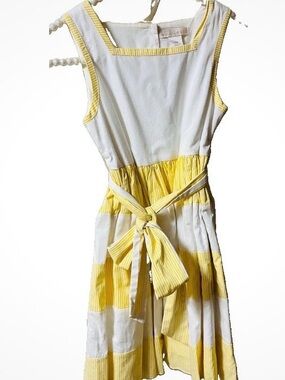 Maggie & Zoe Youth Girls Size 6x White Yellow Striped Sleeveless Dress